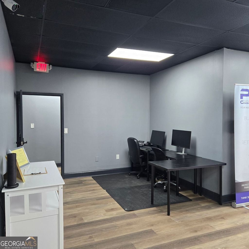 Photo of 808 Commerce Boulevard, Riverdale, GA 30296 (MLS # 10699318)