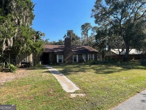 Single Family Residence in Brunswick GA 208 King Cotton Road.jpg