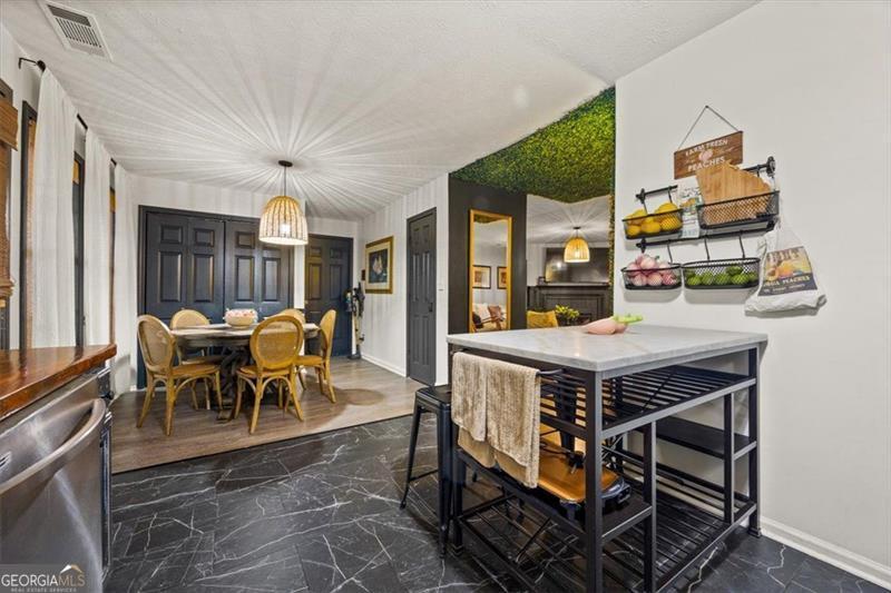 Pine Trace @ Pebble Creek - Residential