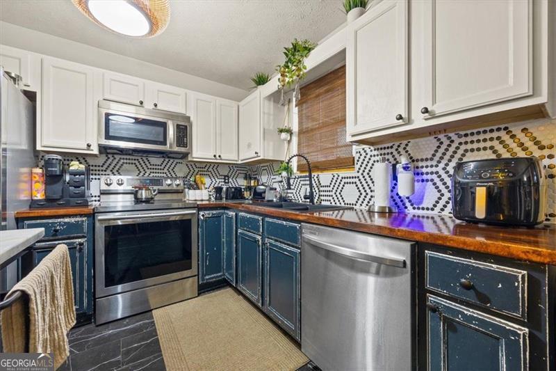 Pine Trace @ Pebble Creek - Residential