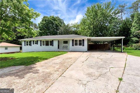 Photo of 144 Windy Hill Road SW, Marietta, GA 30060 (MLS # 10774258)