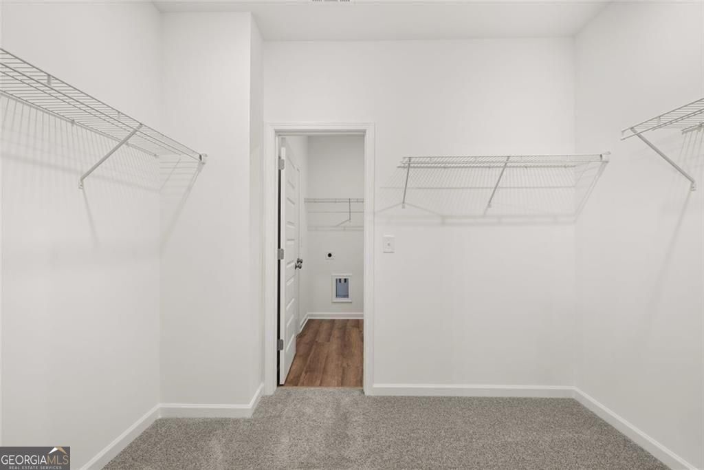 Loganville, Georgia 30052, United States, 4 Bedrooms Bedrooms, ,3 BathroomsBathrooms,Residential,Active,230271