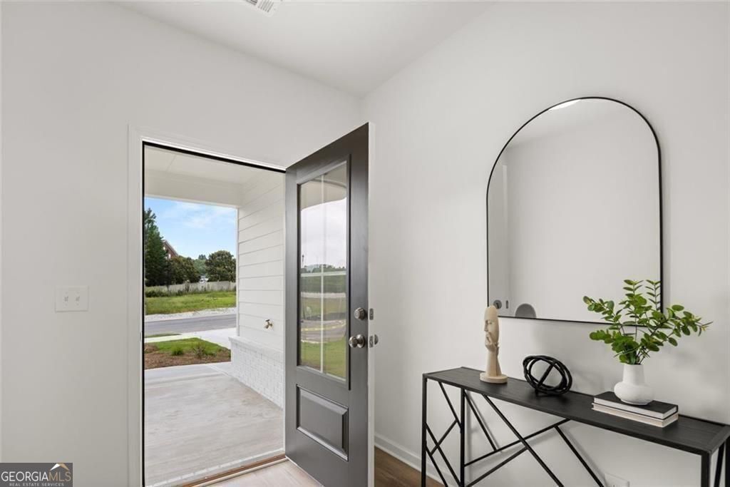 Loganville, Georgia 30052, United States, 4 Bedrooms Bedrooms, ,3 BathroomsBathrooms,Residential,Active,230271