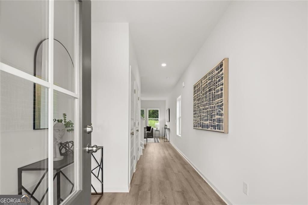 Loganville, Georgia 30052, United States, 4 Bedrooms Bedrooms, ,3 BathroomsBathrooms,Residential,Active,230271