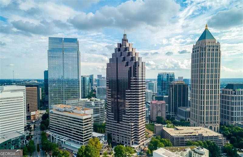 One Museum Place - Residential