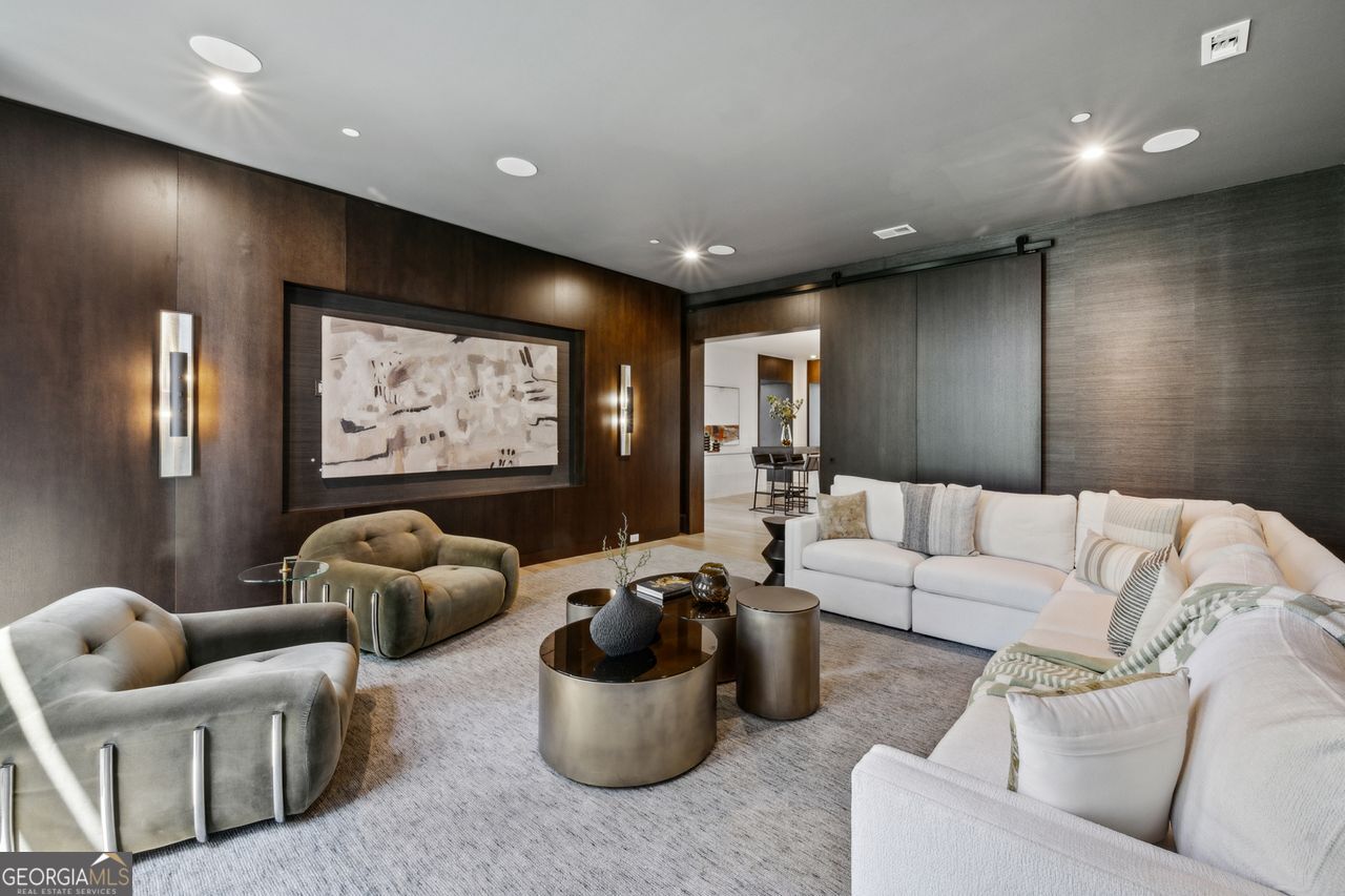 One Museum Place - Residential