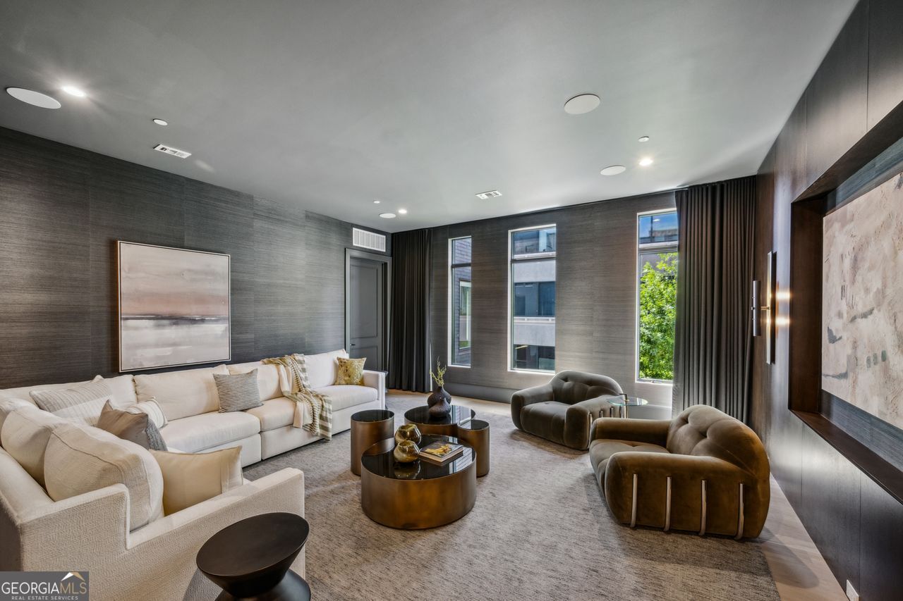 One Museum Place - Residential