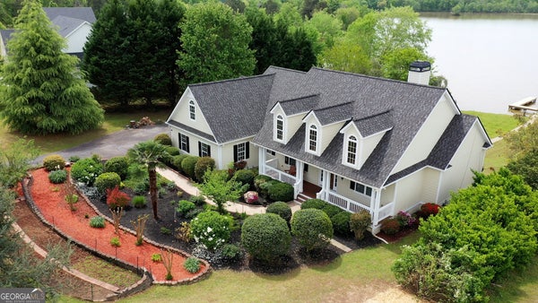 1031 SHORELINE DR, MADISON, GA 30650 - Image d307decbce5657cbbc20c7b821e307b3/1702036672