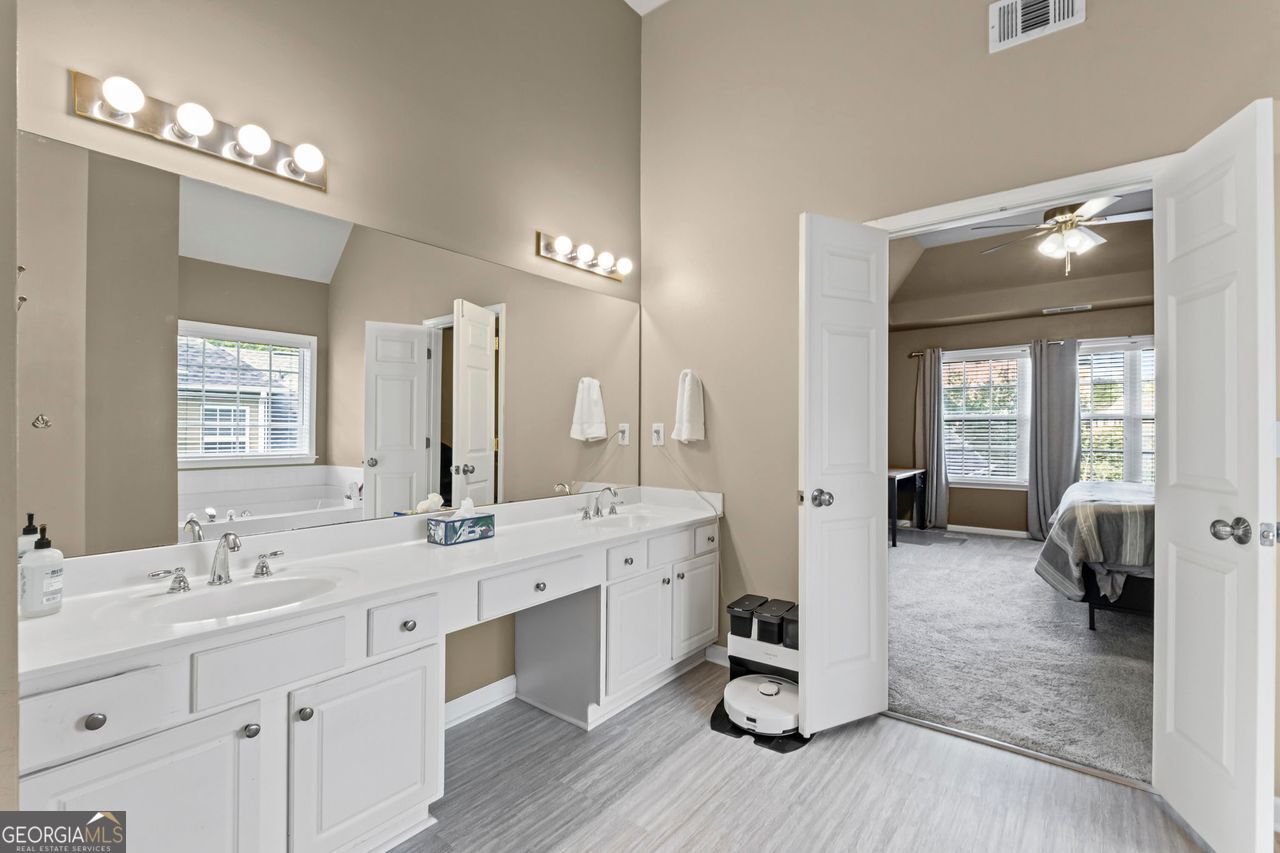 Rosemoore at Harper Woods - Residential