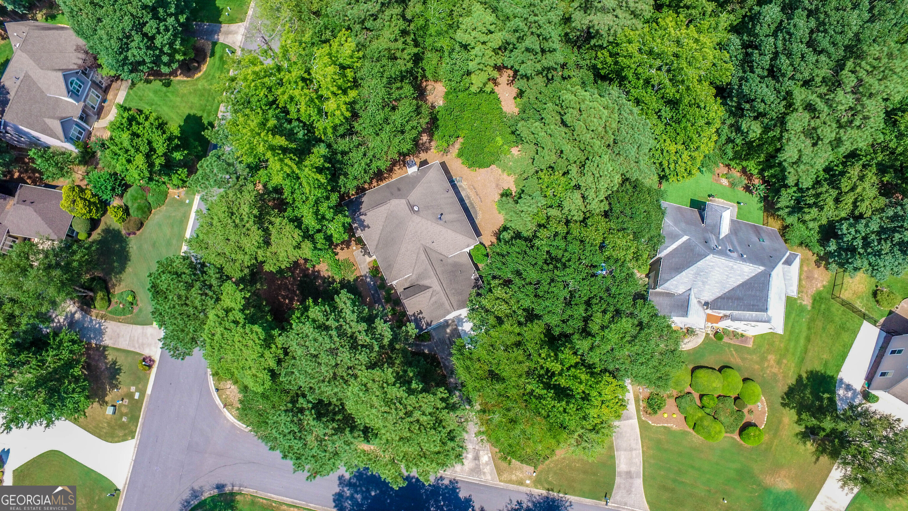 Peachtree City, Georgia 30269, United States, 5 Bedrooms Bedrooms, ,3 BathroomsBathrooms,Residential,Active,185991