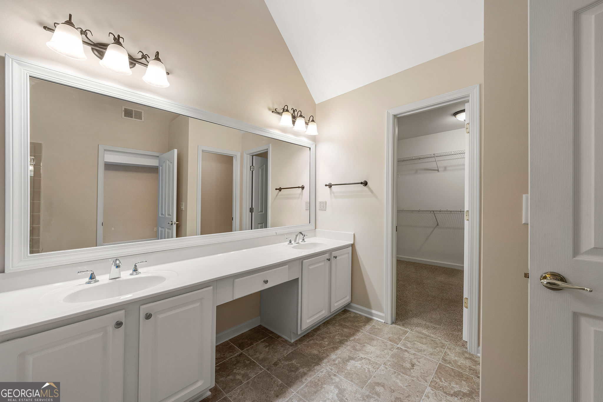 Peachtree City, Georgia 30269, United States, 5 Bedrooms Bedrooms, ,3 BathroomsBathrooms,Residential,Active,185991