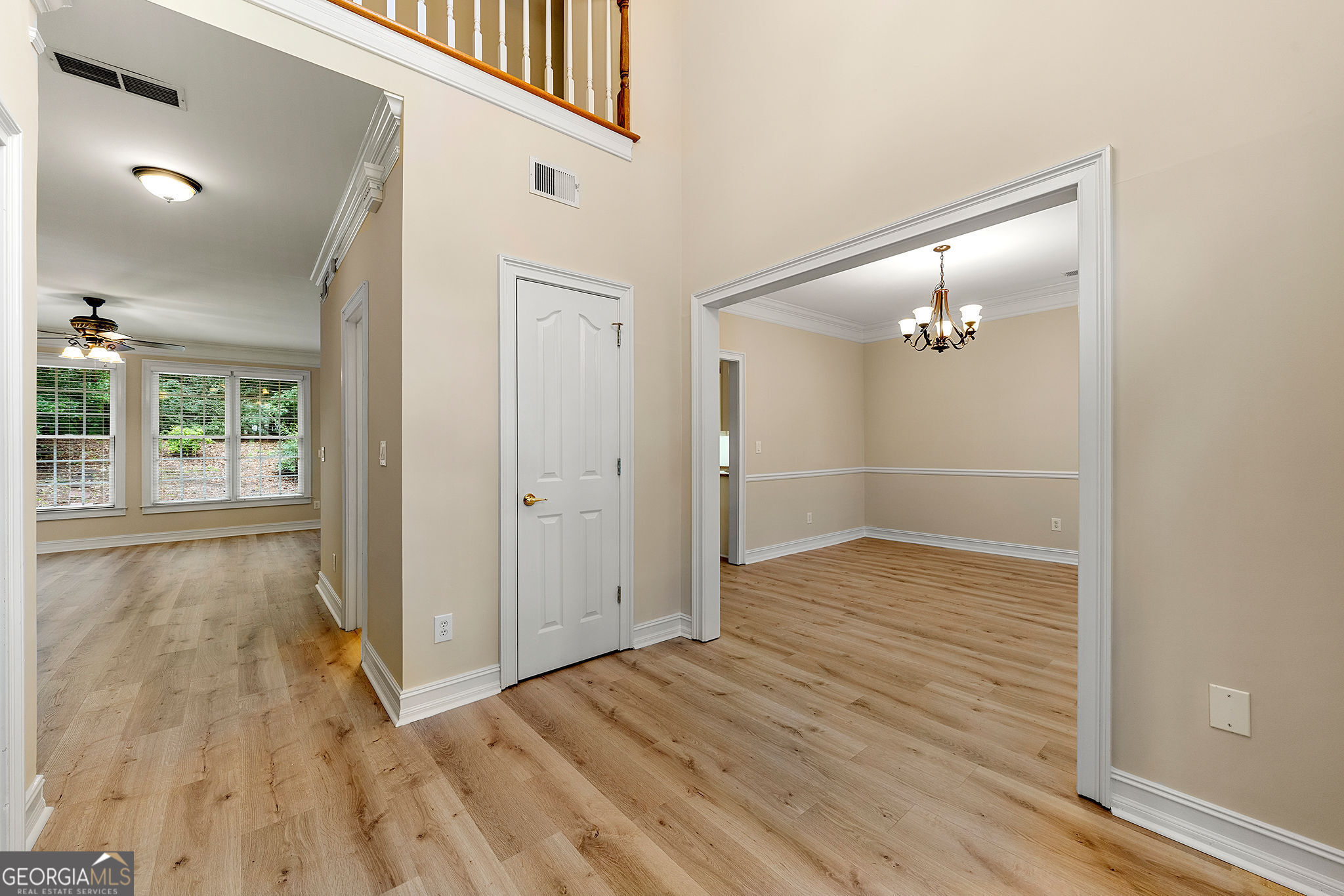 Peachtree City, Georgia 30269, United States, 5 Bedrooms Bedrooms, ,3 BathroomsBathrooms,Residential,Active,185991