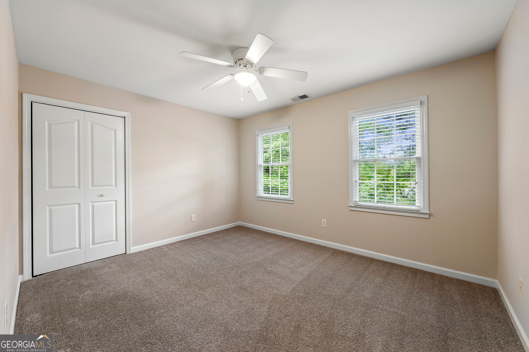 Peachtree City, Georgia 30269, United States, 5 Bedrooms Bedrooms, ,3 BathroomsBathrooms,Residential,Active,185991