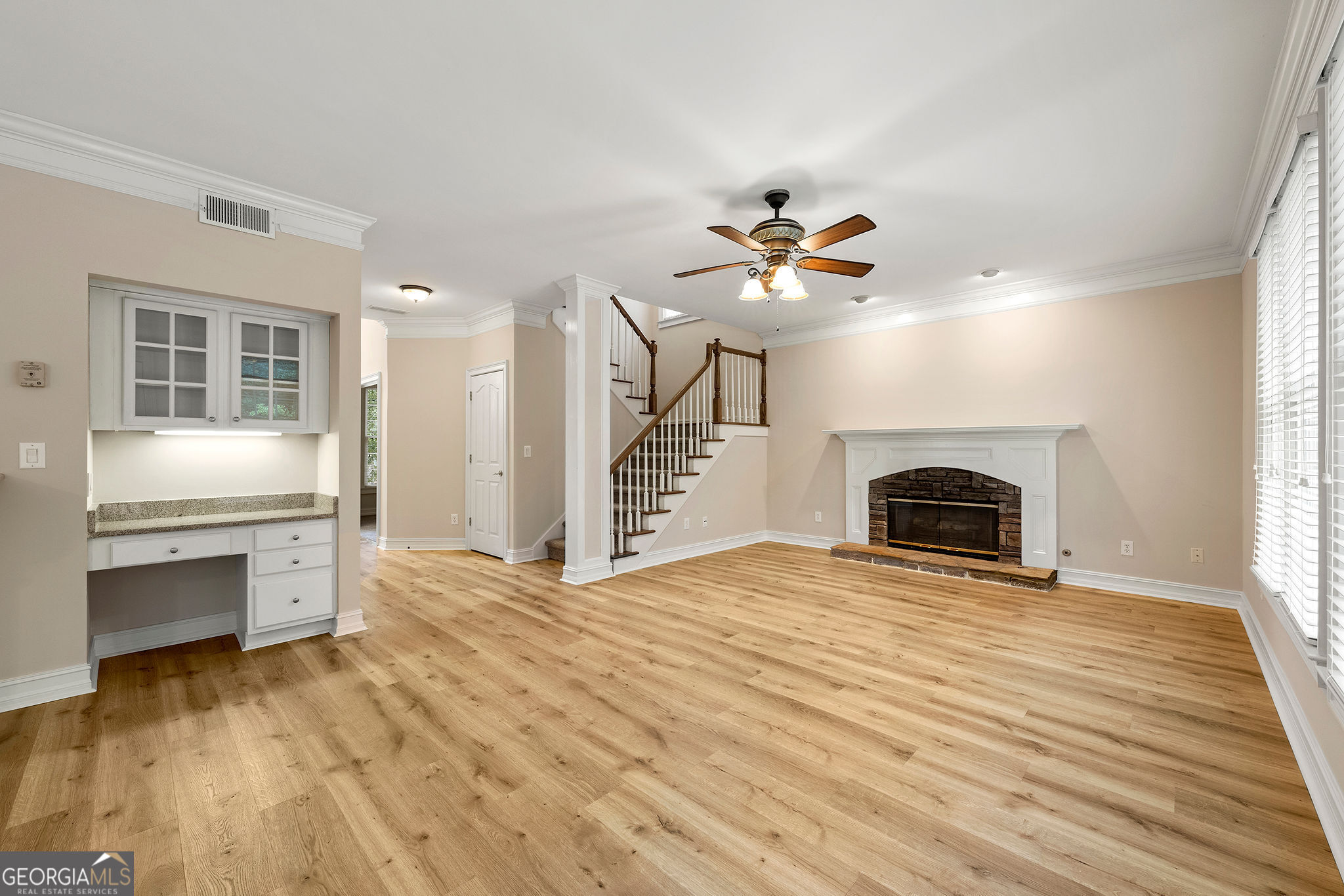 Peachtree City, Georgia 30269, United States, 5 Bedrooms Bedrooms, ,3 BathroomsBathrooms,Residential,Active,185991