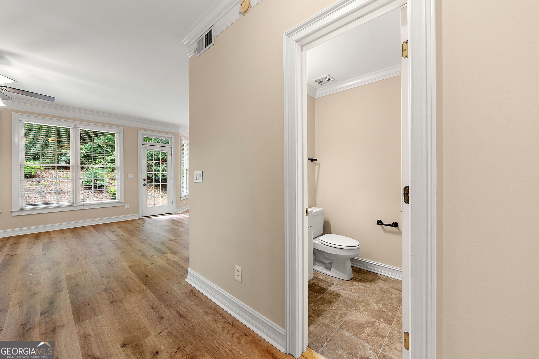 Peachtree City, Georgia 30269, United States, 5 Bedrooms Bedrooms, ,3 BathroomsBathrooms,Residential,Active,185991