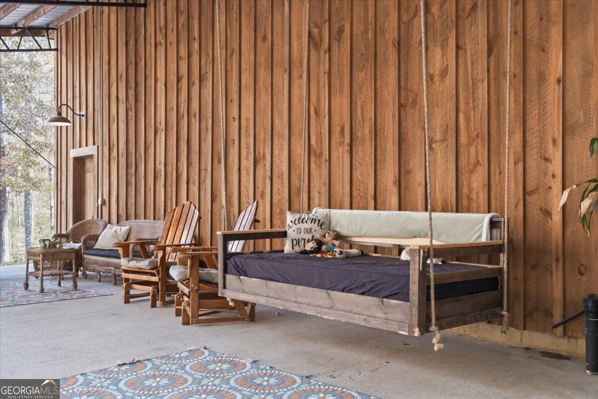 938 Marion Dairy RD SE