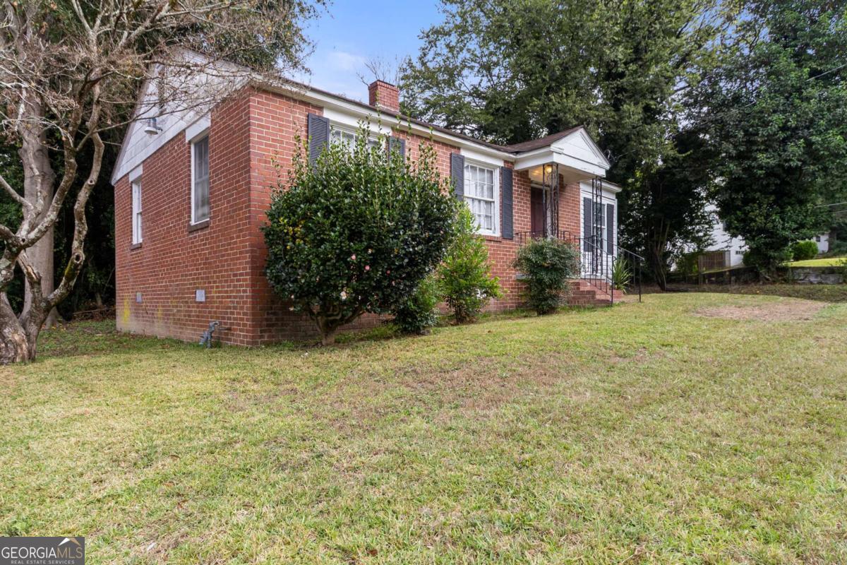 1317 Peavy DR