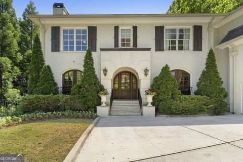 Photo of 1110 Dawn View Lane NW, Atlanta, GA 30327 (MLS # 10739302)