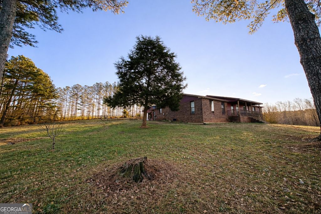 Photo of 781 Thomas Street, Roopville, GA 30170 (MLS # 10660500)