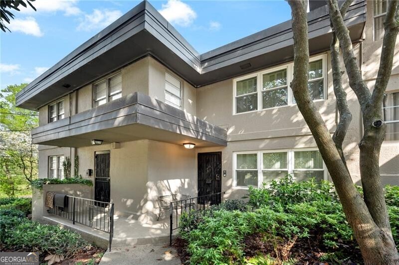 New Price & New Roof. LOCATION, LOCATION, LOCATION!! You simply cannot beat the convenience of this condo located near the heart of Buckhead, with close access to GA400, I-85, I-285, Roswell Rd, Peachtree Rd, as well as Chastain Park, Lenox Mall, Phipps Plaza and the Blue Heron Nature Preserve. Lots of shopping, restaurants, nightlife and recreation nearby. You will be in the middle of it ALL !! Brand New Roof has been installed on building 270 by the HOA in Jul/Aug 2025. This 2-bedroom, 1.5-bathroom unit features hardwood floors, a spacious living area, and a dining area right outside the cozy kitchen. This unit comes with deeded carport, an additional parking space in front and a separate storage unit. The community also features a swimming pool. Come see it today and create your dream canvas of living in this adorable nugget of a place.