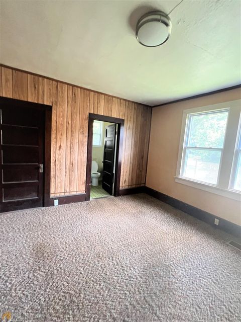 A home in Elberton