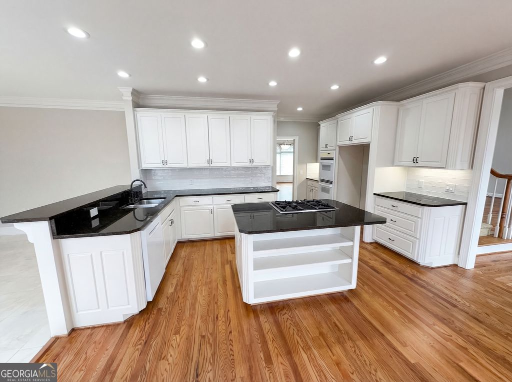 Photo of 7020 Sweet Creek Road, Johns Creek, GA 30097 (MLS # 10705408)