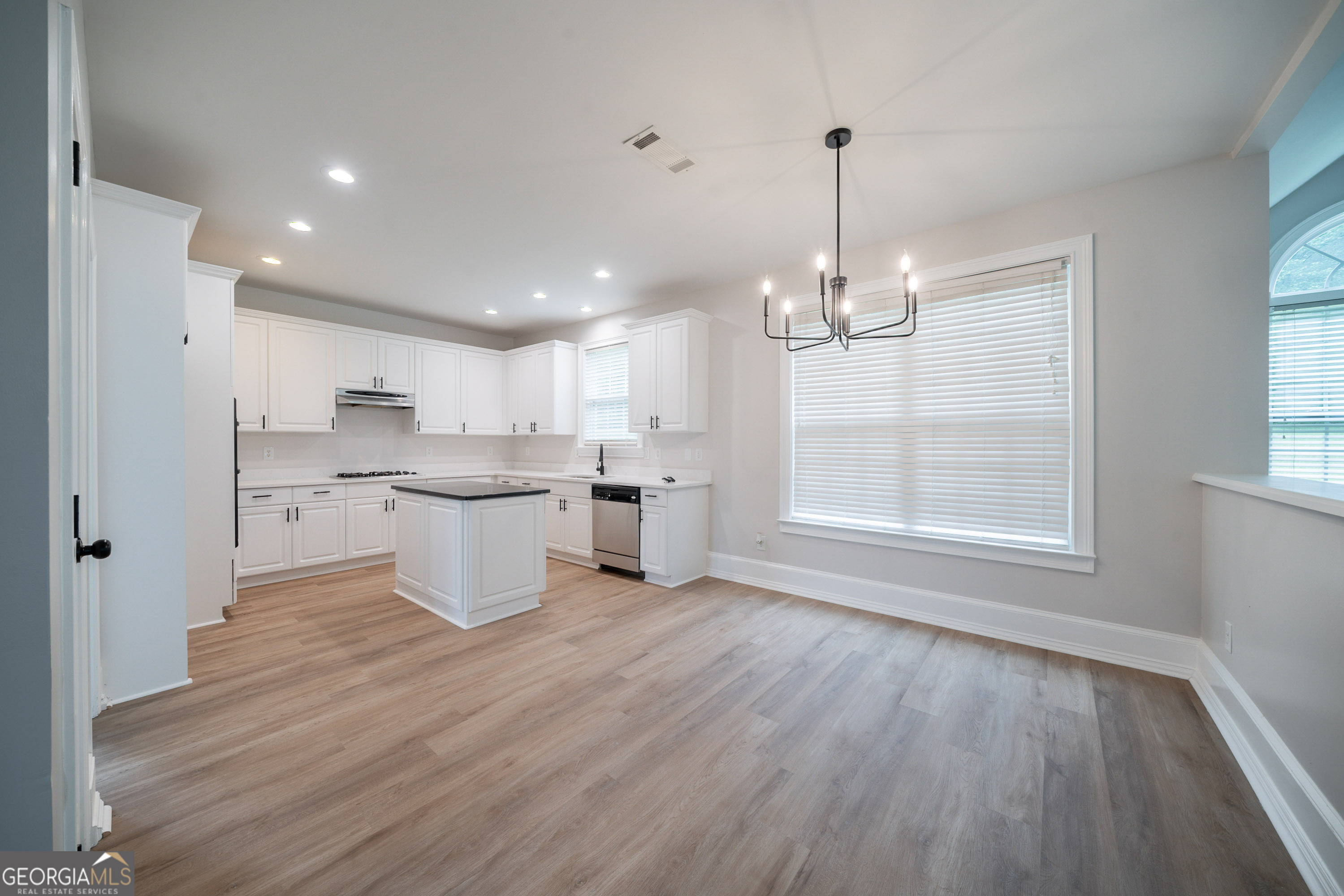 157 Hambrick DR