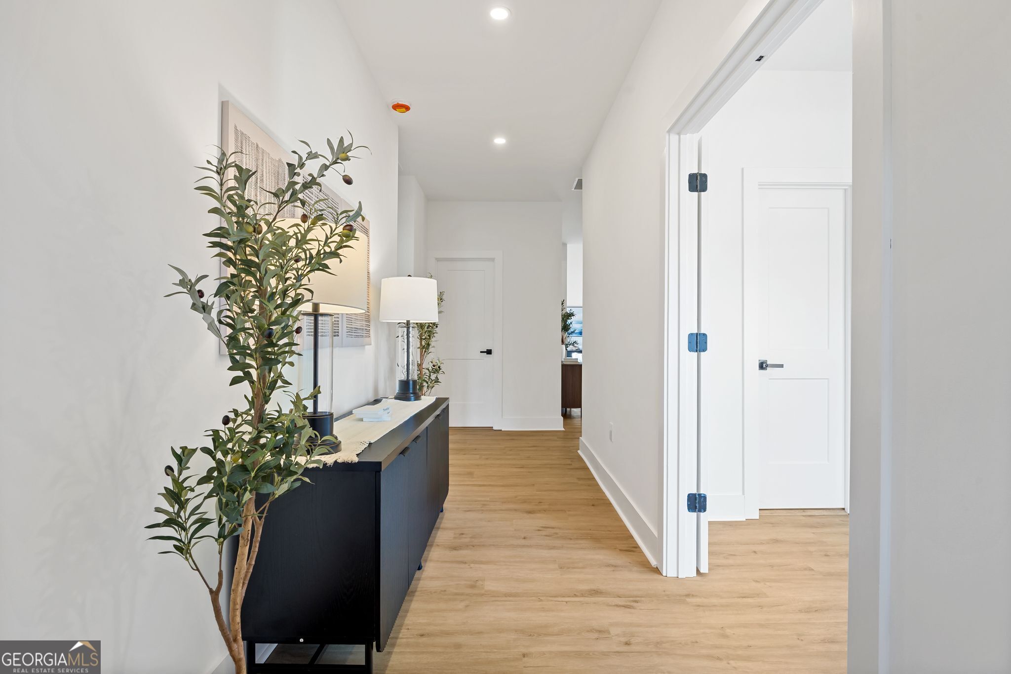 1461 Westridge RD SW