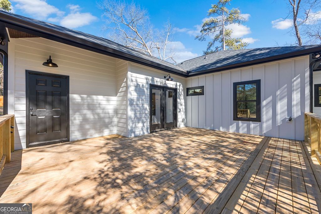 Photo of 1461 Westridge Road SW, Atlanta, GA 30311 (MLS # 10693241)