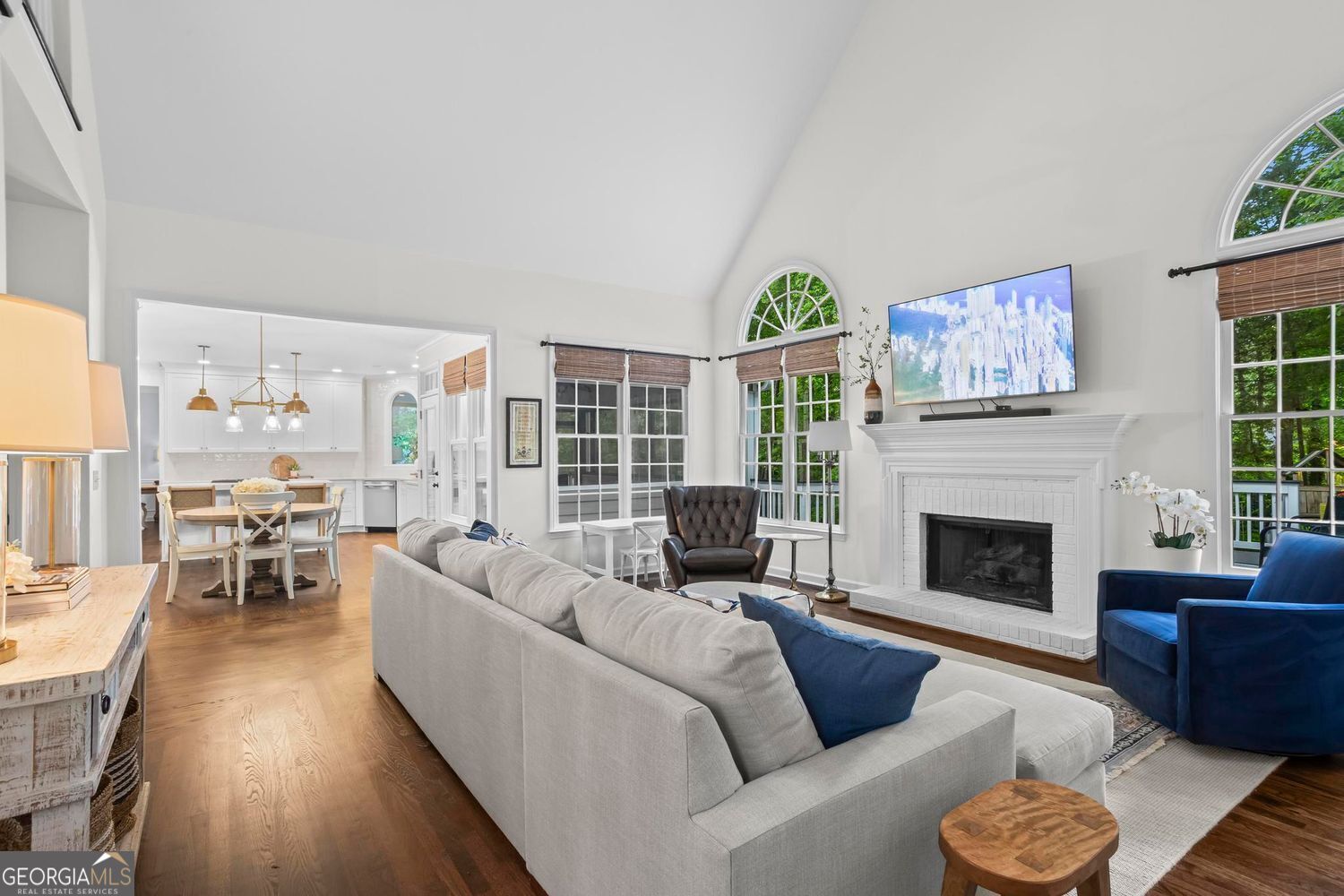 Alpharetta, Georgia 30005, United States, 5 Bedrooms Bedrooms, ,3 BathroomsBathrooms,Residential,Active,156097