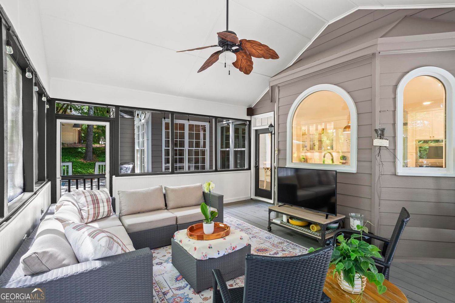 Alpharetta, Georgia 30005, United States, 5 Bedrooms Bedrooms, ,3 BathroomsBathrooms,Residential,Active,156097