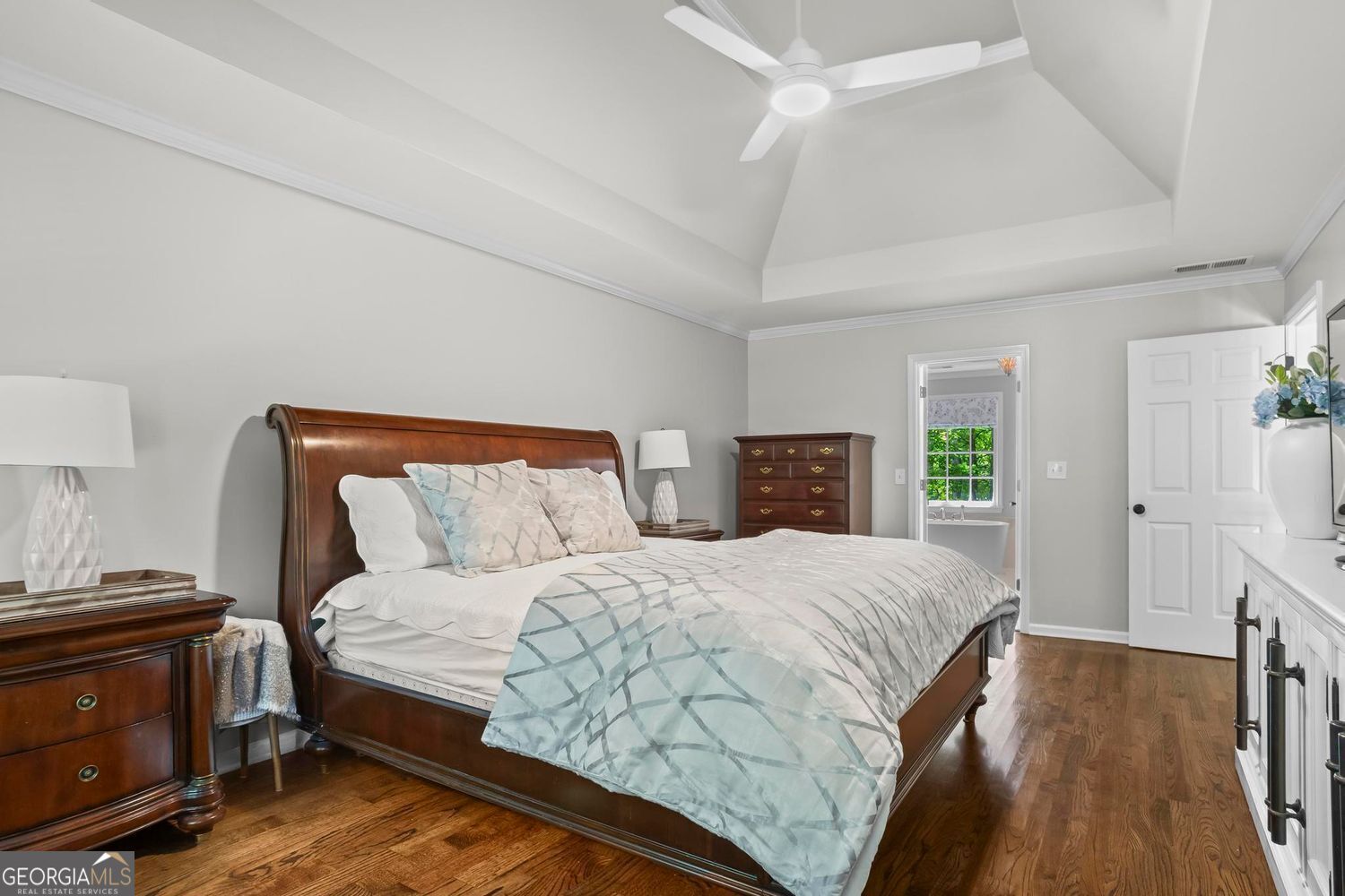 Alpharetta, Georgia 30005, United States, 5 Bedrooms Bedrooms, ,3 BathroomsBathrooms,Residential,Active,156097