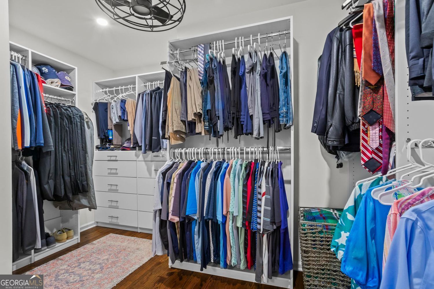 Alpharetta, Georgia 30005, United States, 5 Bedrooms Bedrooms, ,3 BathroomsBathrooms,Residential,Active,156097