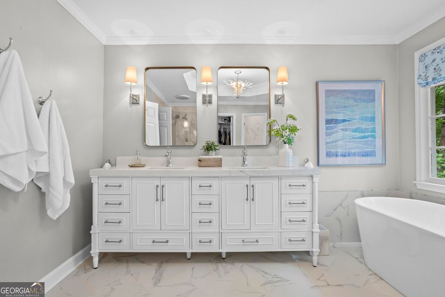 Alpharetta, Georgia 30005, United States, 5 Bedrooms Bedrooms, ,3 BathroomsBathrooms,Residential,Active,156097