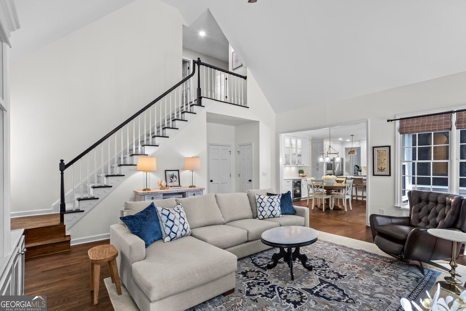 Alpharetta, Georgia 30005, United States, 5 Bedrooms Bedrooms, ,3 BathroomsBathrooms,Residential,Active,156097