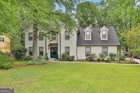 215 Calgary Dr. Peachtree City GA 30269