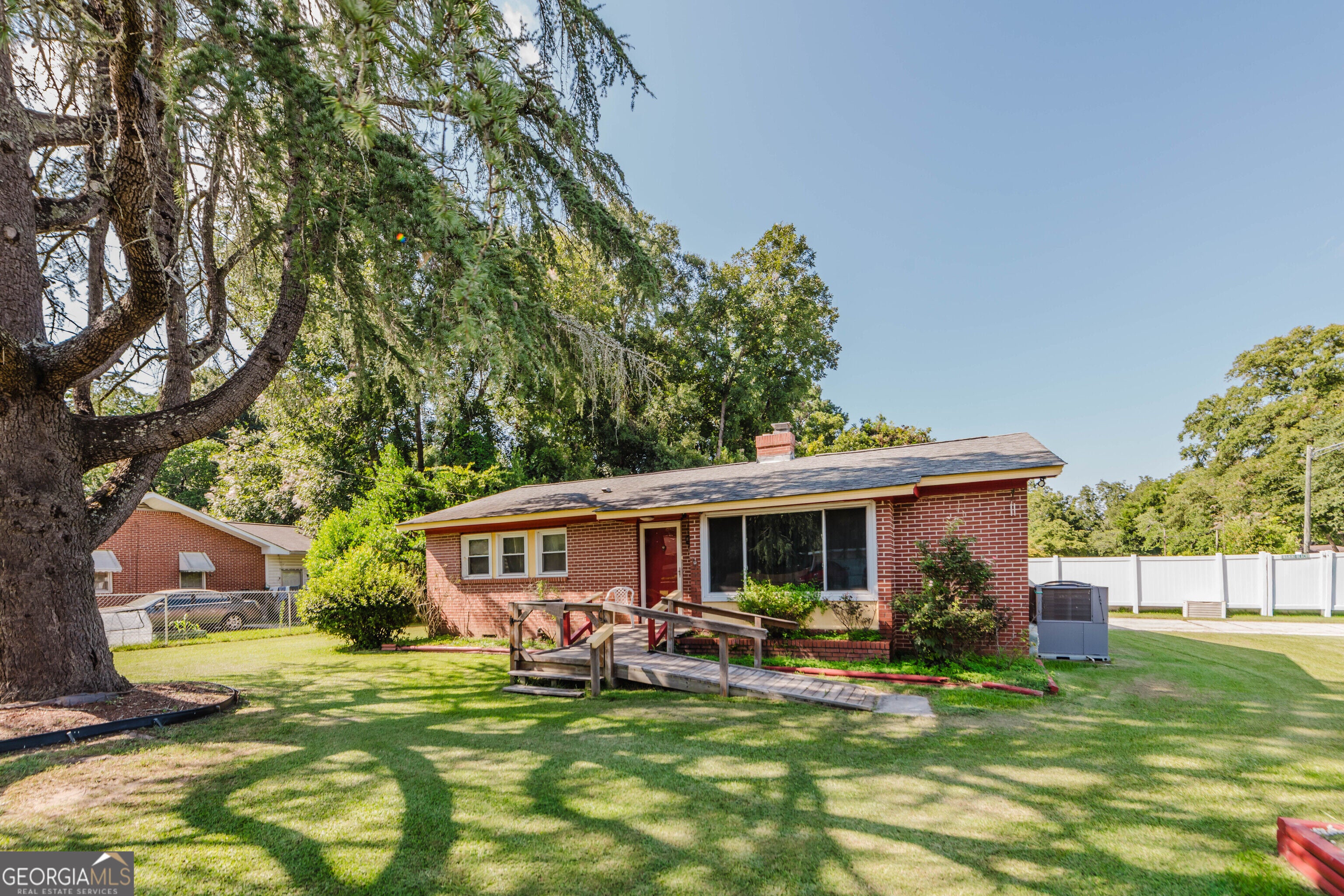 224 Shirley DR