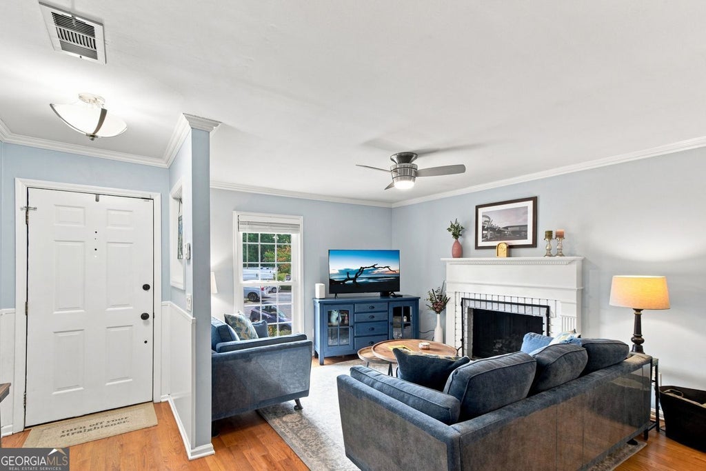 Photo of 1119 Moorestown Circle, Decatur, GA 30033 (MLS # 10826257)
