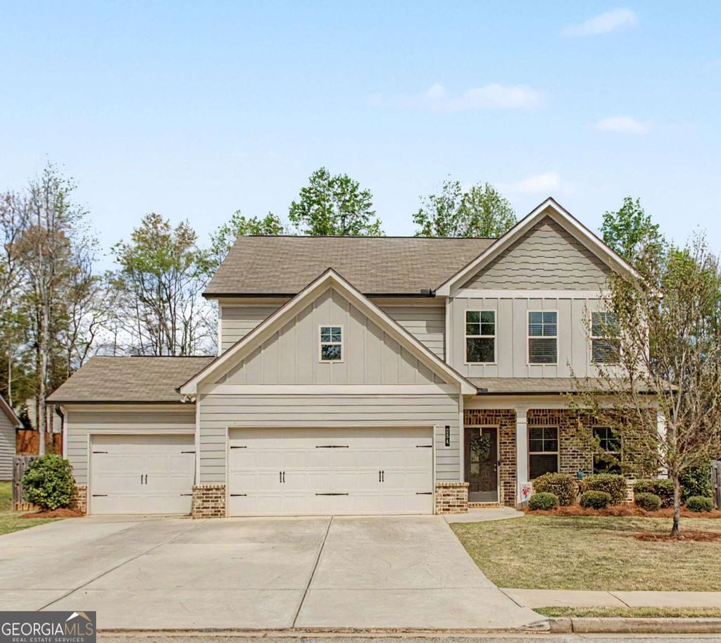 Photo of 554 Wilbur Drive, Hoschton, GA 30548 (MLS # 10722019)