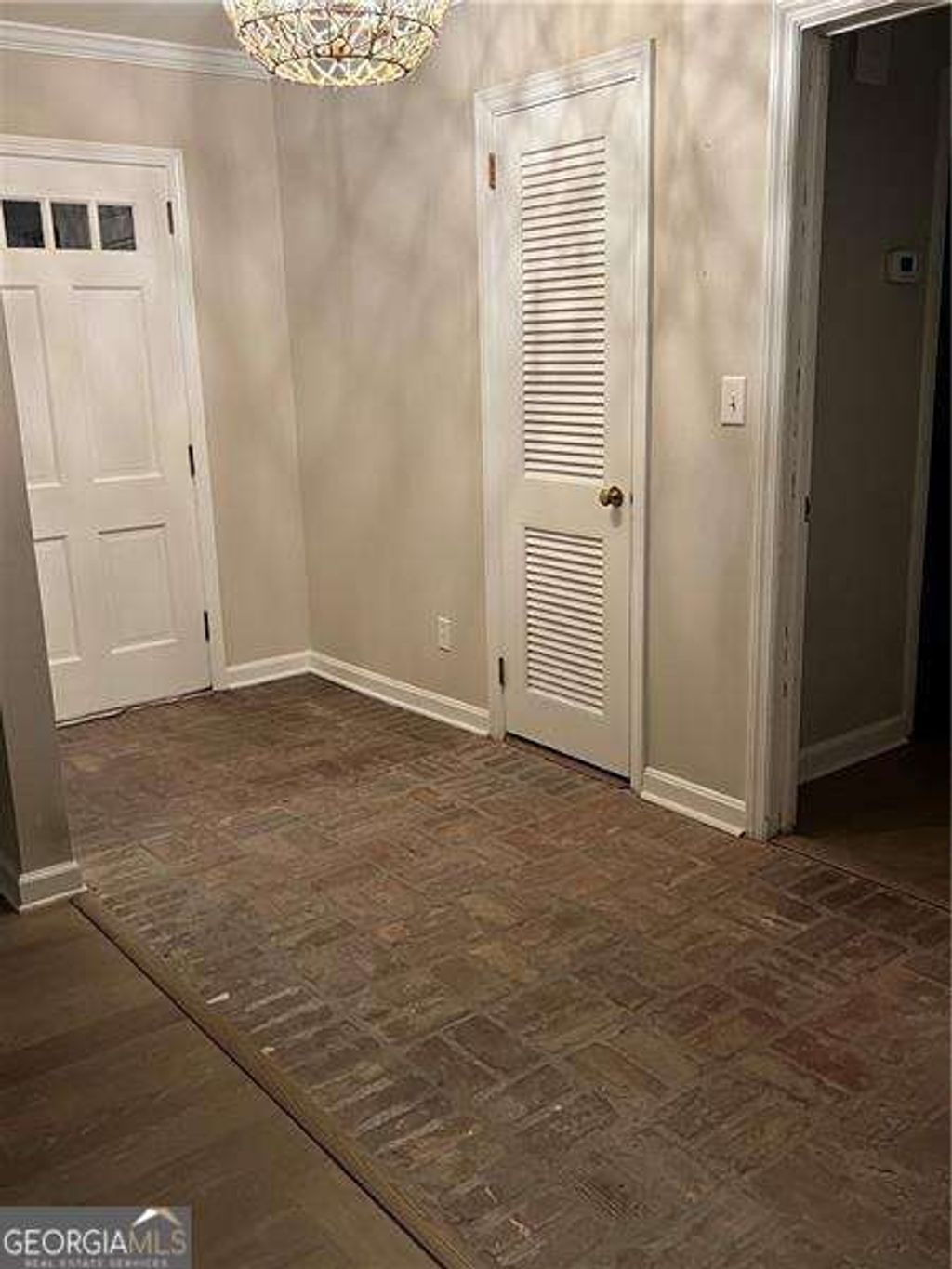 Photo of 276 Colewood Way NW, Atlanta, GA 30328 (MLS # 10625867)