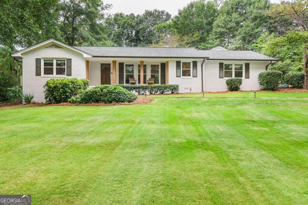 Photo of 285 Pinewood Circle, Athens, GA 30606 (MLS # 10832081)