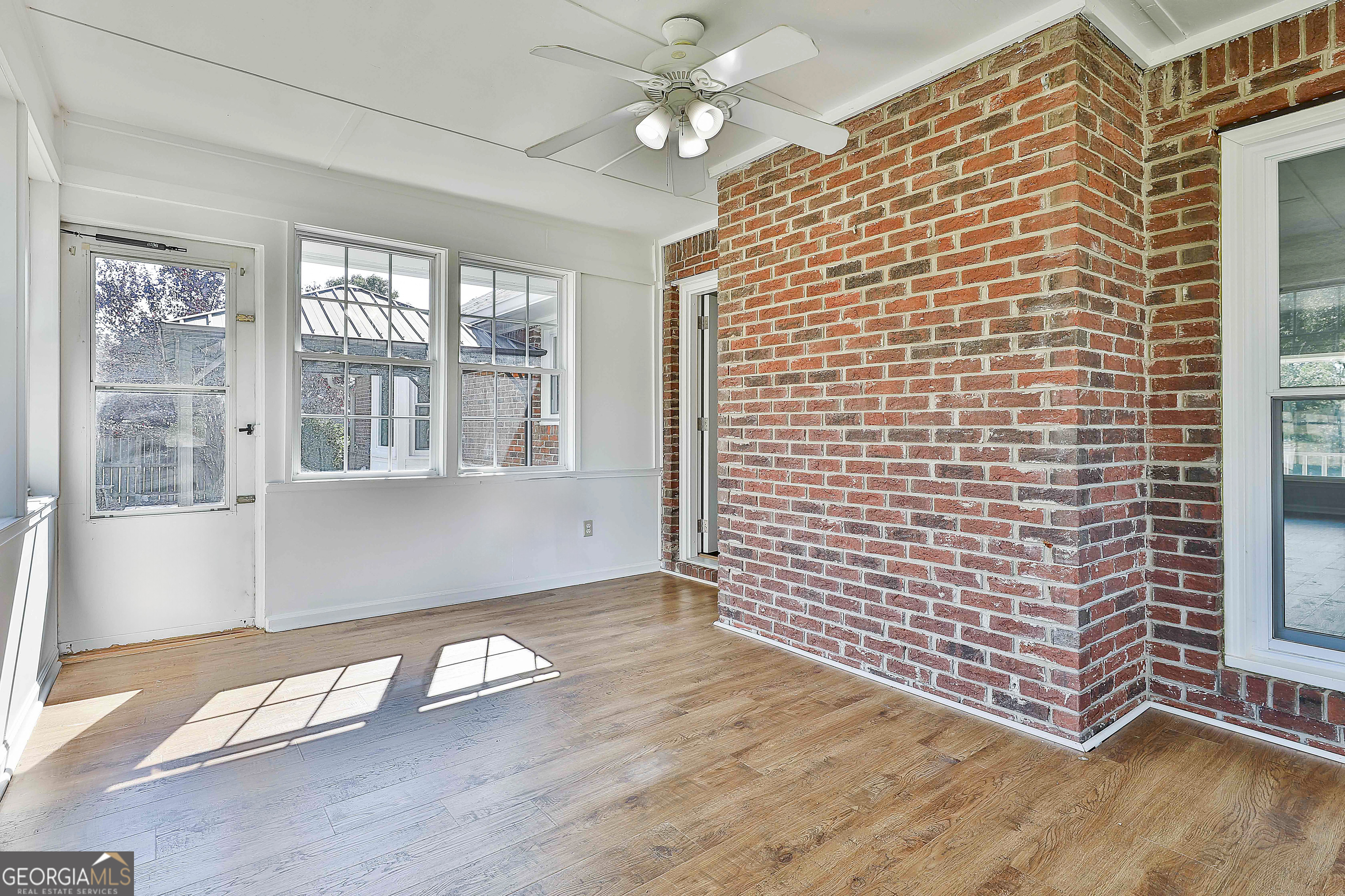 Fayetteville, Georgia 30215, United States, 3 Bedrooms Bedrooms, ,2 BathroomsBathrooms,Residential,Active,210987