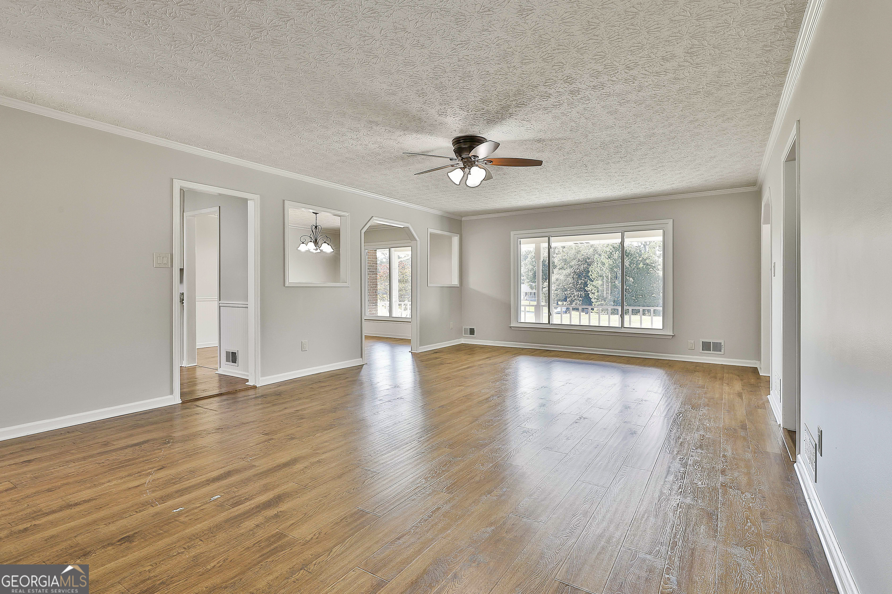 Fayetteville, Georgia 30215, United States, 3 Bedrooms Bedrooms, ,2 BathroomsBathrooms,Residential,Active,210987