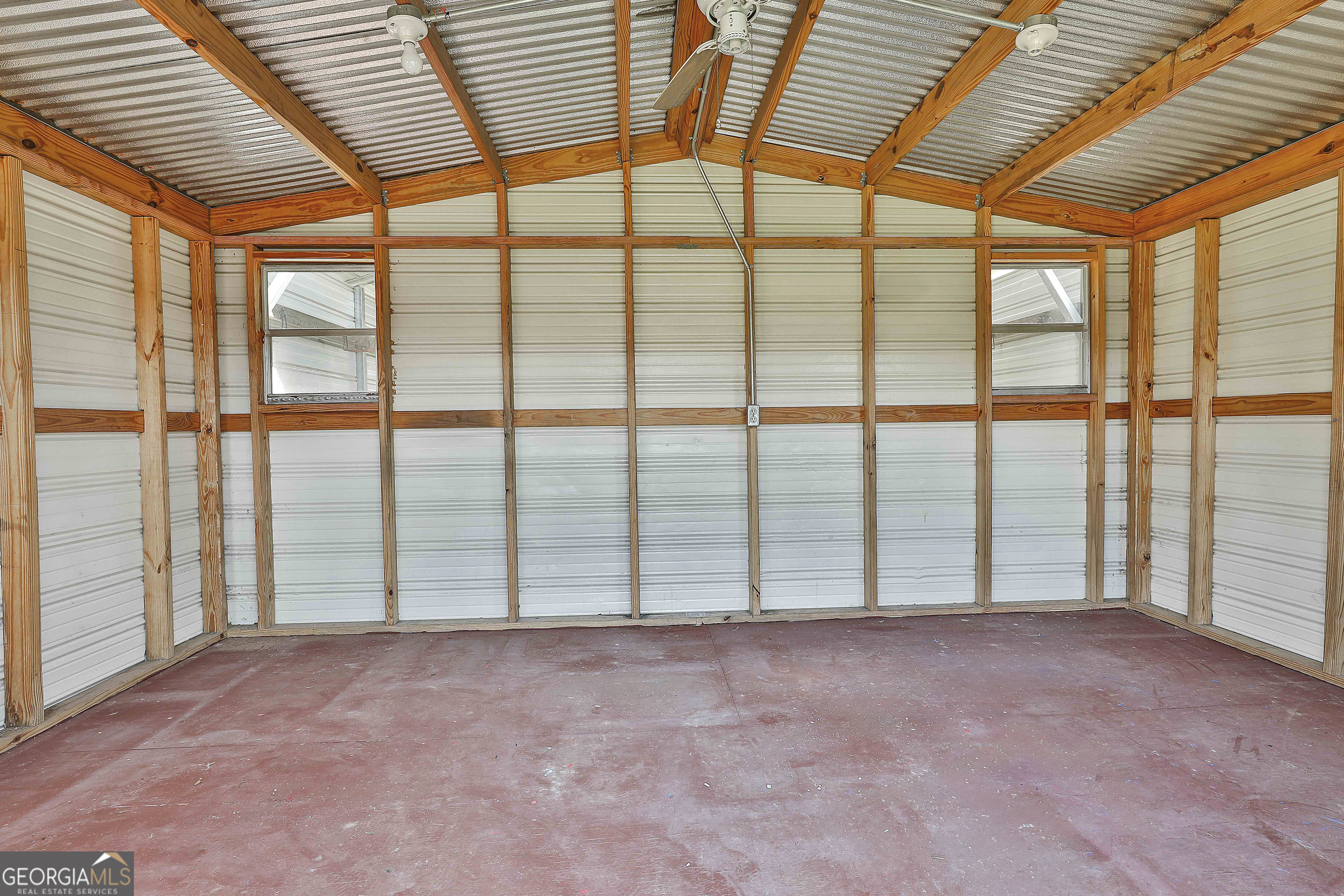 Fayetteville, Georgia 30215, United States, 3 Bedrooms Bedrooms, ,2 BathroomsBathrooms,Residential,Active,210987