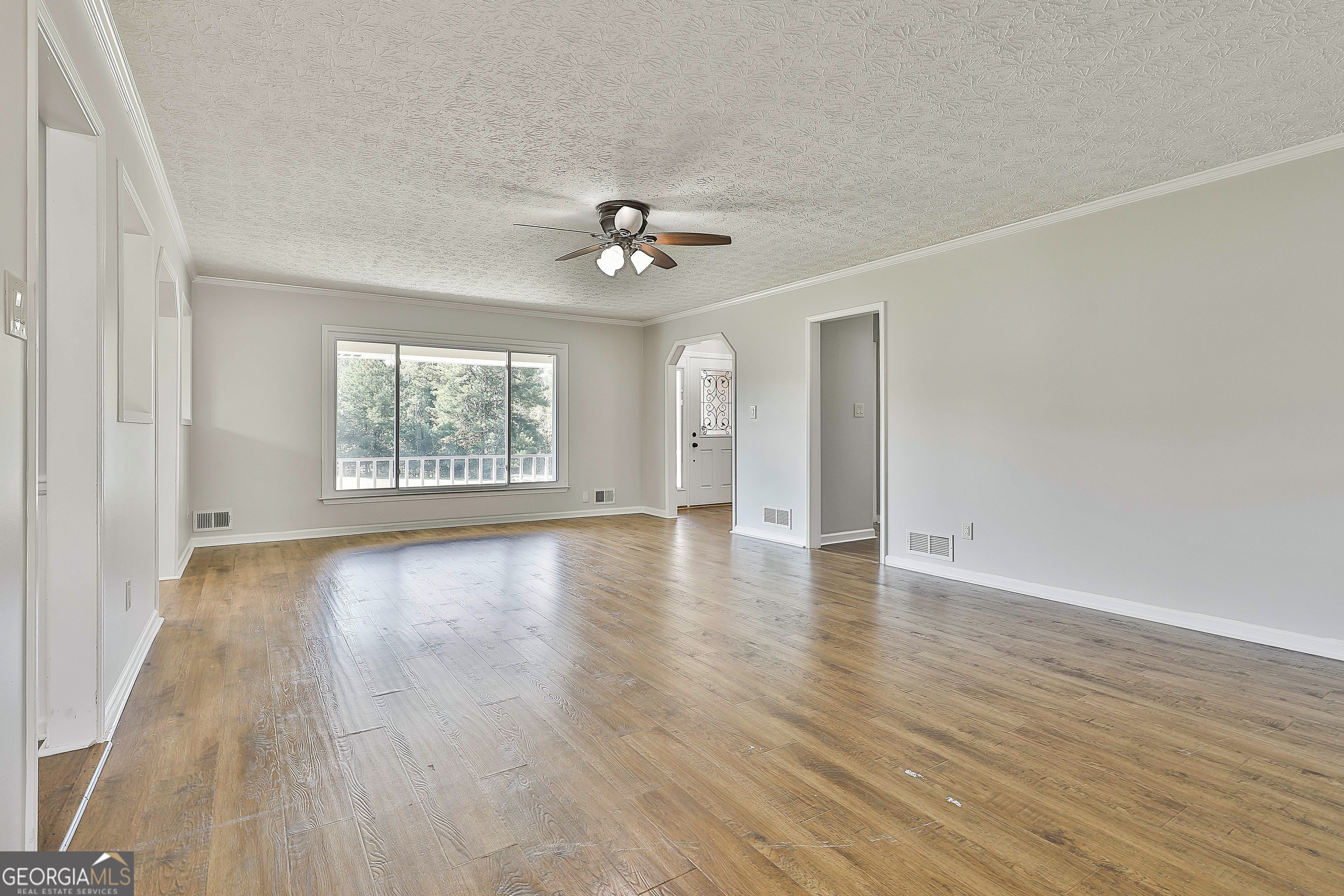 Fayetteville, Georgia 30215, United States, 3 Bedrooms Bedrooms, ,2 BathroomsBathrooms,Residential,Active,210987