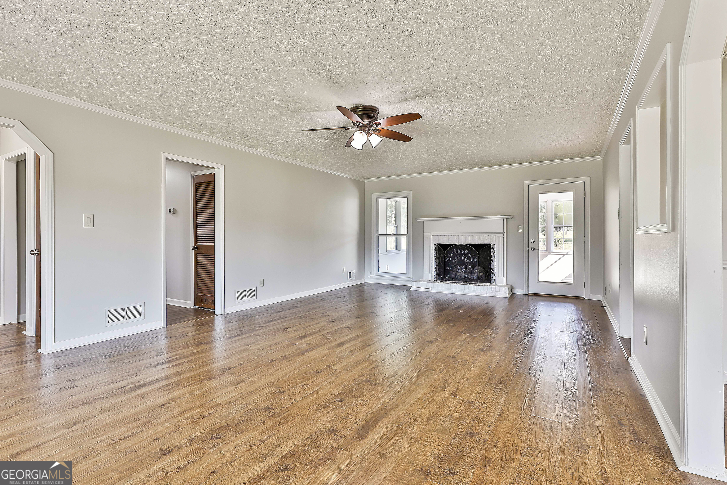 Fayetteville, Georgia 30215, United States, 3 Bedrooms Bedrooms, ,2 BathroomsBathrooms,Residential,Active,210987