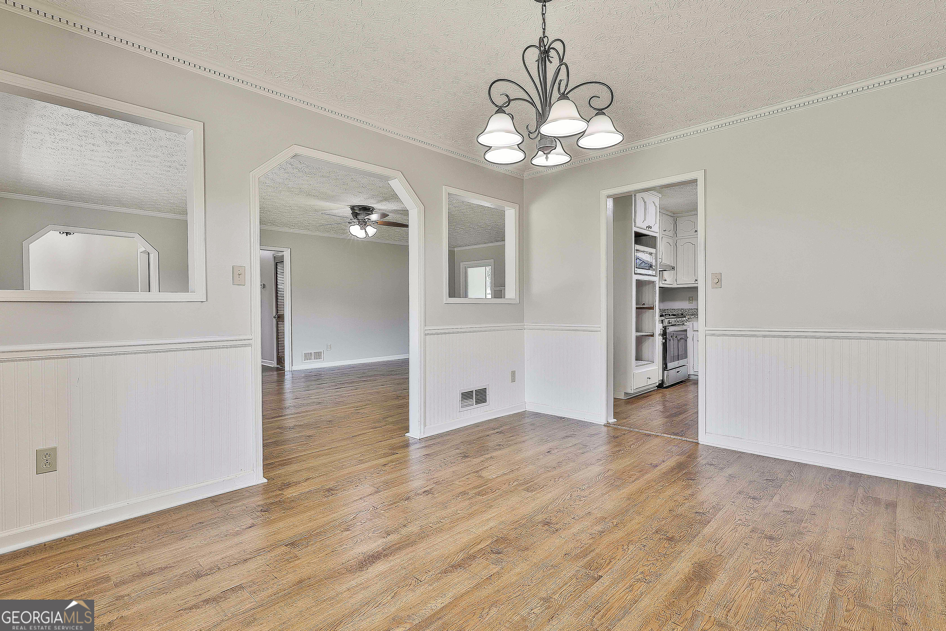 Fayetteville, Georgia 30215, United States, 3 Bedrooms Bedrooms, ,2 BathroomsBathrooms,Residential,Active,210987