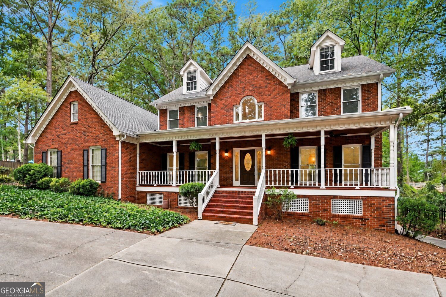 1211 Bridgewater WALK