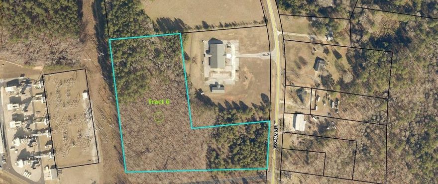 Nice level tract , 3 mile out of Monroe .