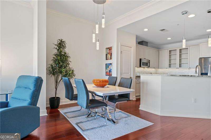 Atlanta, Georgia 30339, United States, 2 Bedrooms Bedrooms, ,2 BathroomsBathrooms,Residential,Active,1614